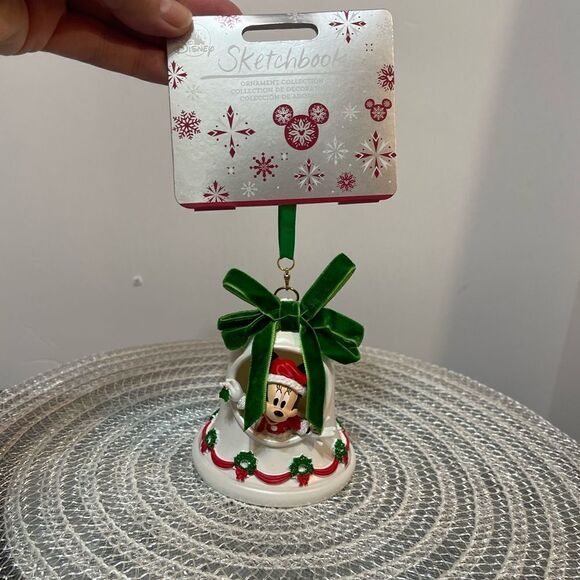 Disney Minnie Mouse Santa Sketchbook Ornament NWT - Picture 4 of 7